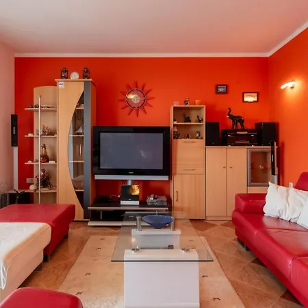 View 1 By Guide Rijeka